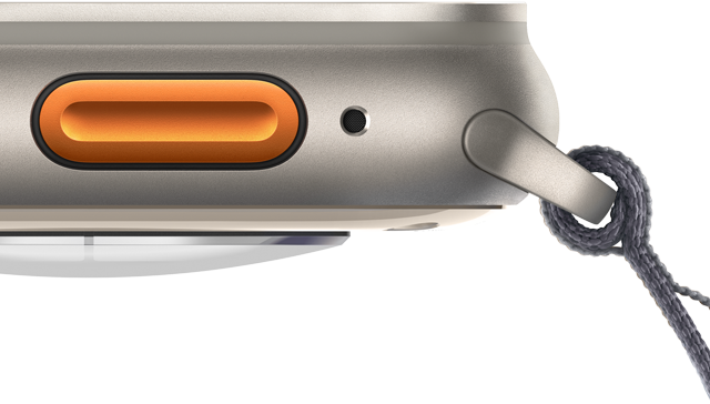 Apple Watch Ultra 2 mit dem Action Button in Orange und robustem Titangehäuse